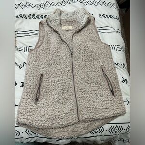 Warm Sherpa Vest - Thread & Supply